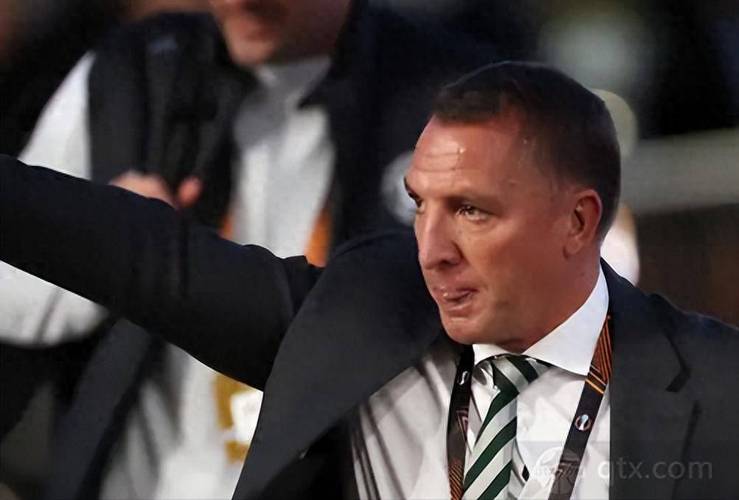 狼队解雇主教练佩雷拉