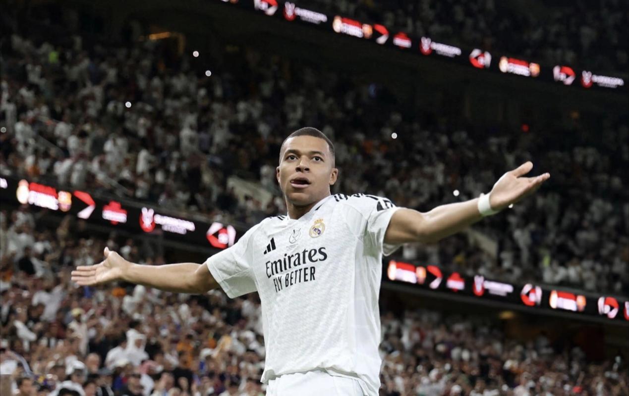 西甲综合：姆巴佩“双响” 皇马大胜“蝙蝠军团”