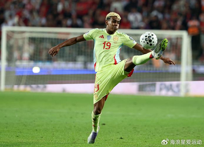 助攻亚马尔破门，费尔明本赛季18次首发，已经共计参与21球